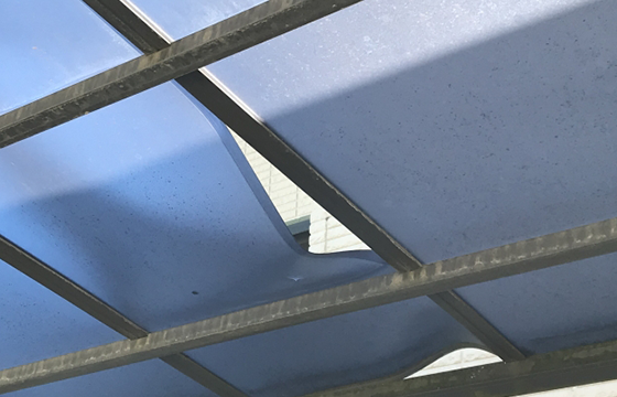 縁取りタスペーサー取付工事