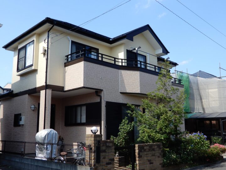 川越市　S様邸　金属屋根カバー・外壁塗装（目地色分け2色多彩塗装）工事