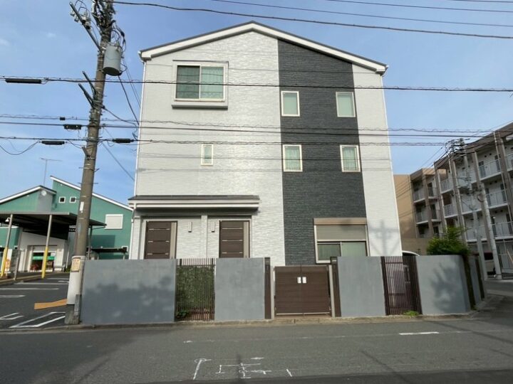 【川越市新宿町】Y様邸 屋根塗装・外壁塗装・付帯部塗装・ベランダ防水・門扉塗装
